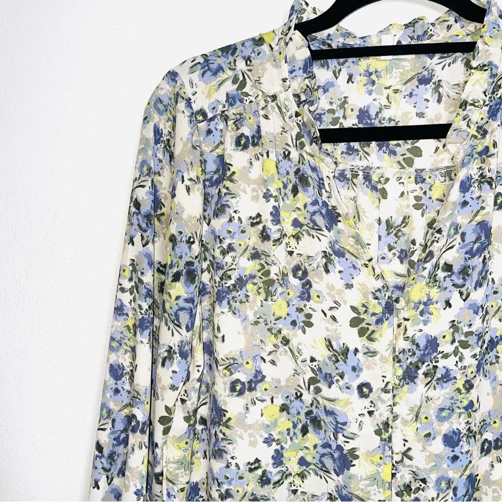 Maurices Cream Multicolor Ditsy Floral Print Ruffle Smock Blouse Small Women’s - Picture 4 of 11